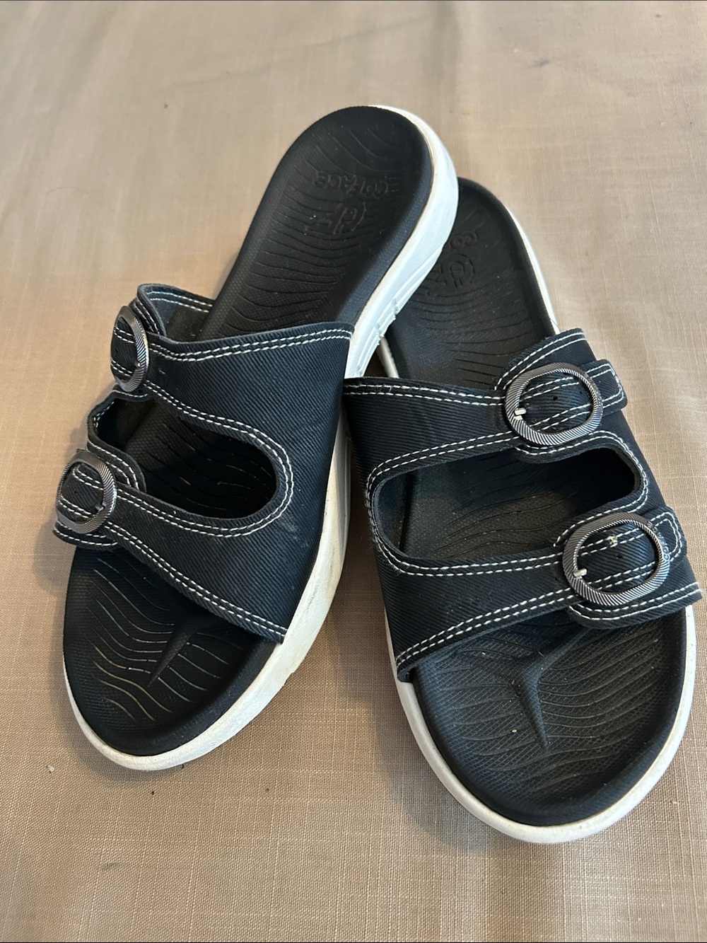 Women's Black Double-Strap Slide Sandals with Buckle Accents